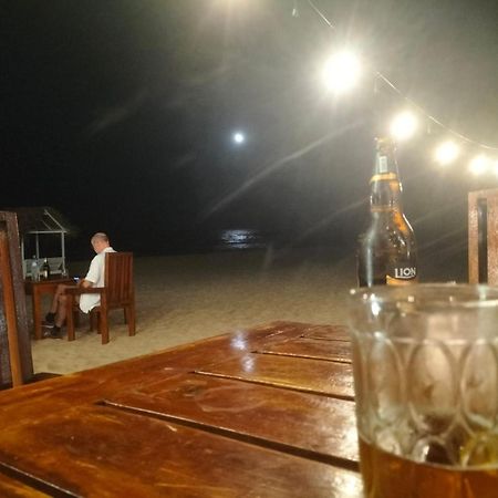 Hotel Coral Bay Trincomalee Kültér fotó