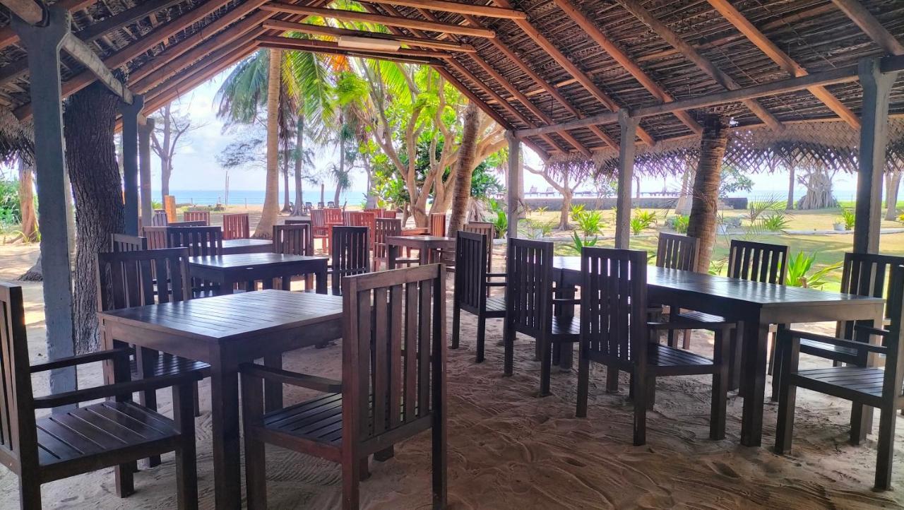 Hotel Coral Bay Trincomalee Kültér fotó